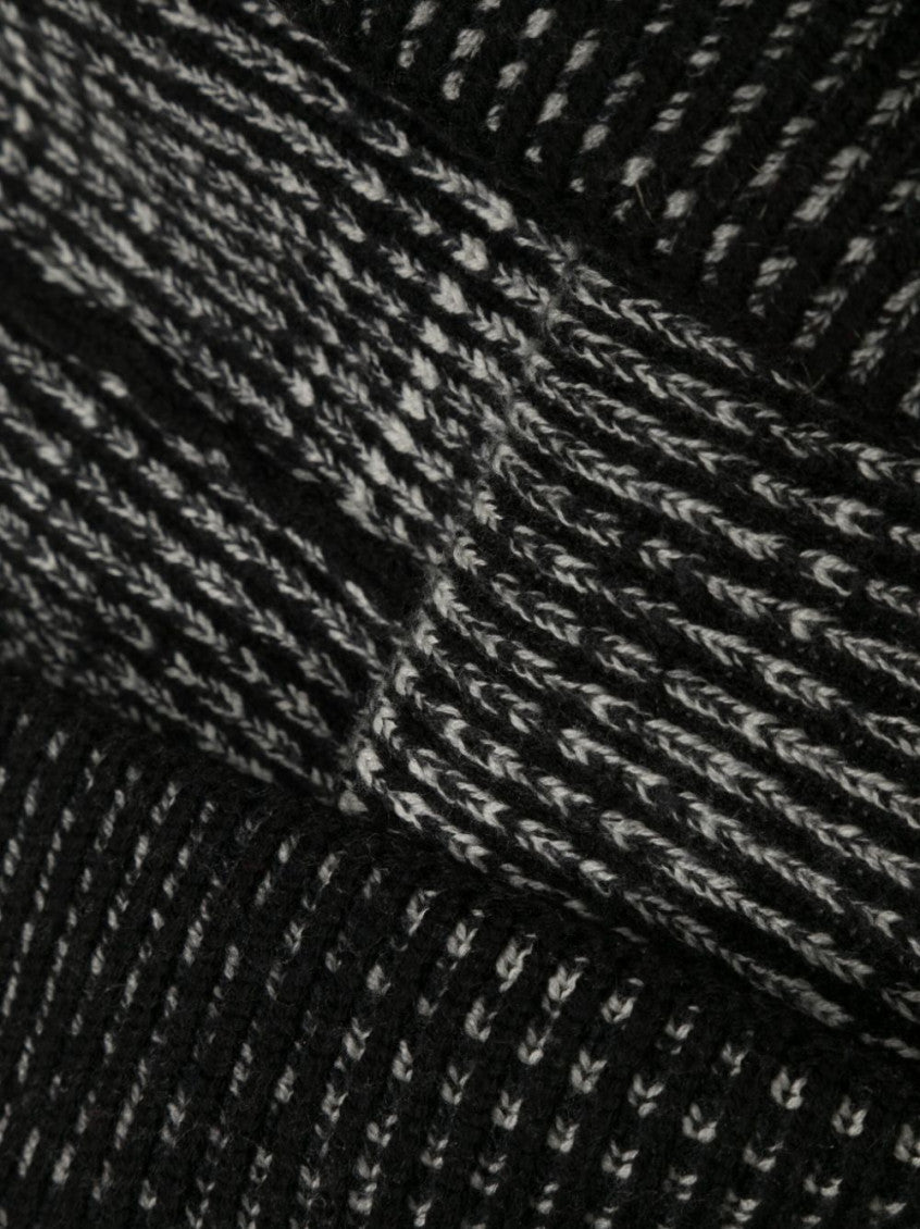 Black Wool neck warmer 3