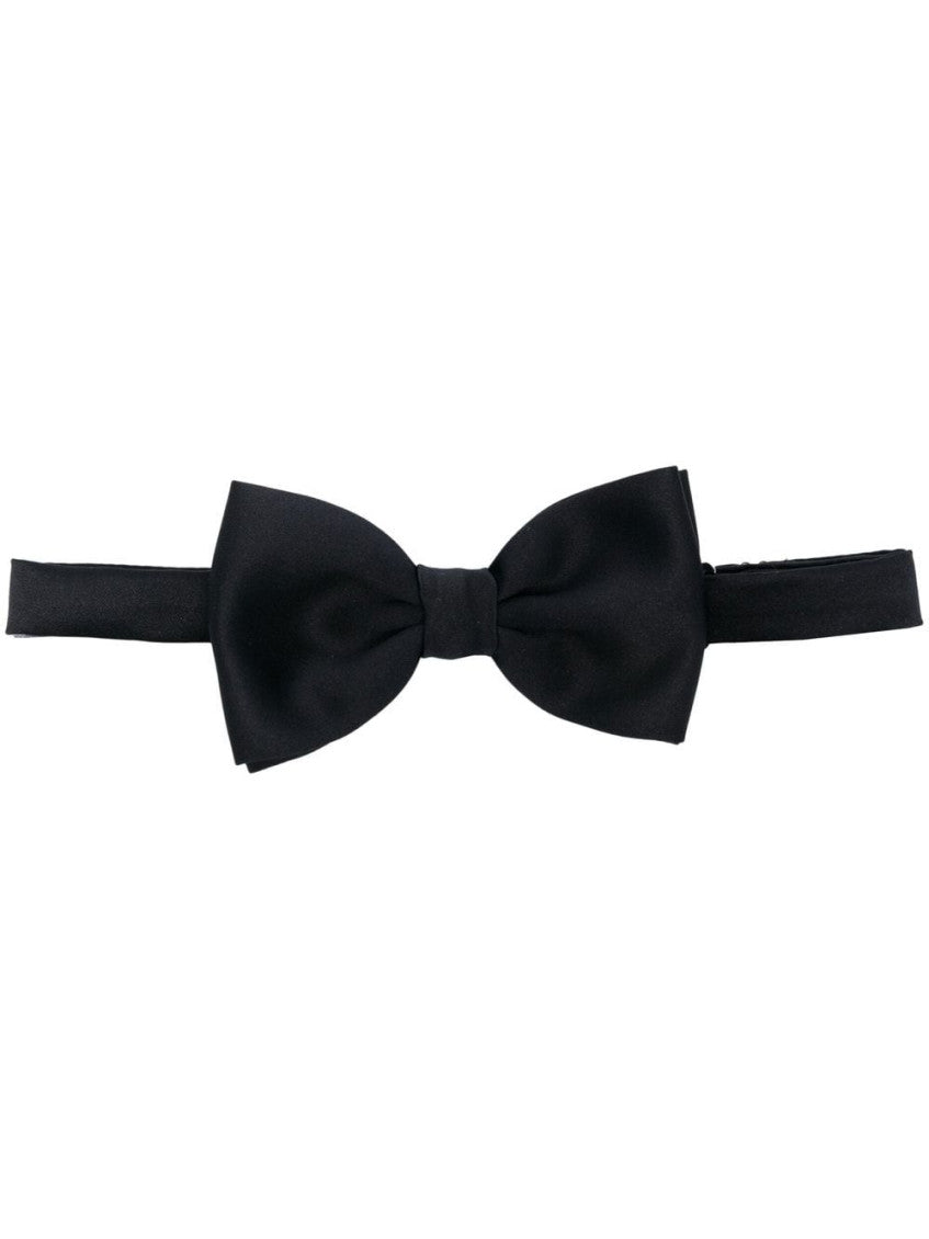 Blue Butterfly bow tie 1