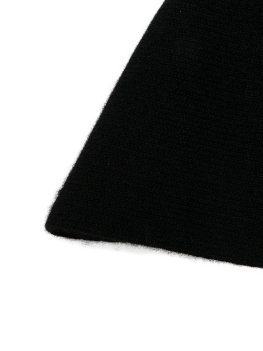 Black Solid Beanie Cap 2
