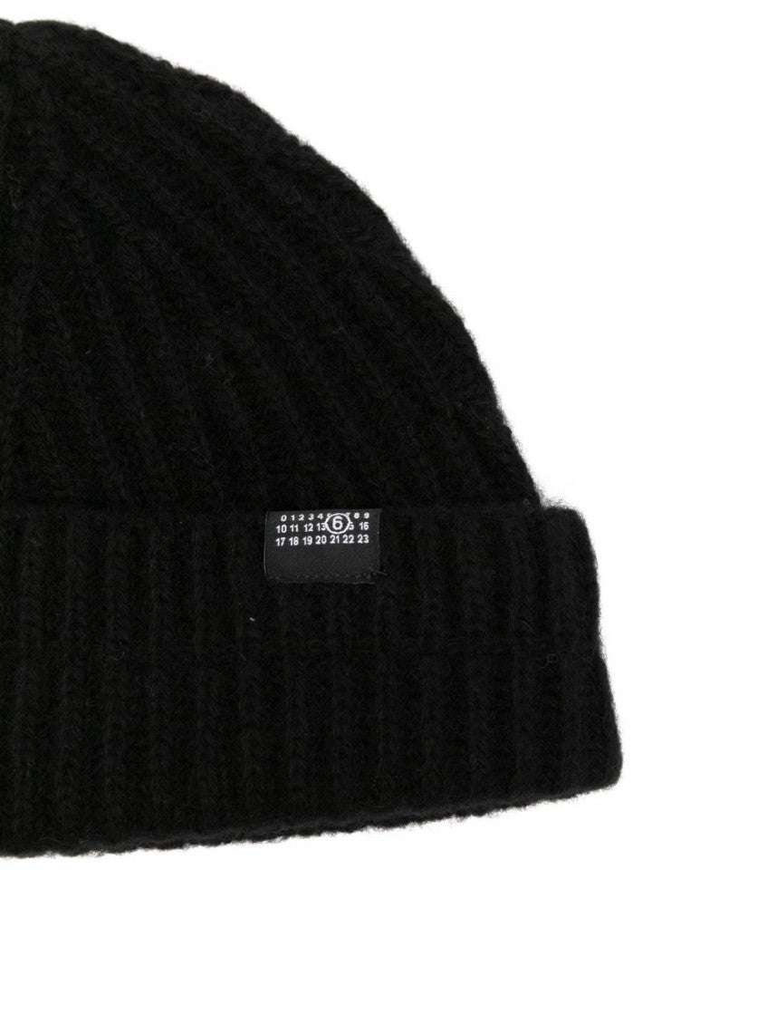 Black Knitted Beanie Hat 3