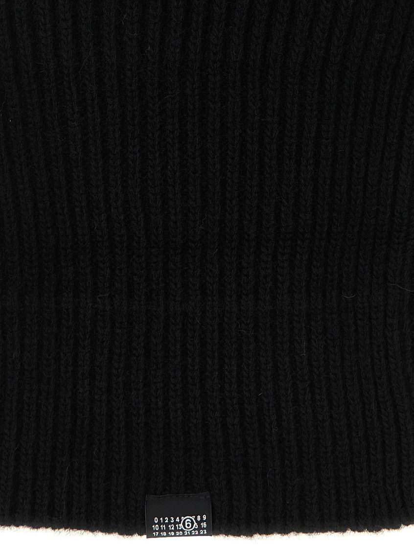 Black Knitted Winter Hat 3