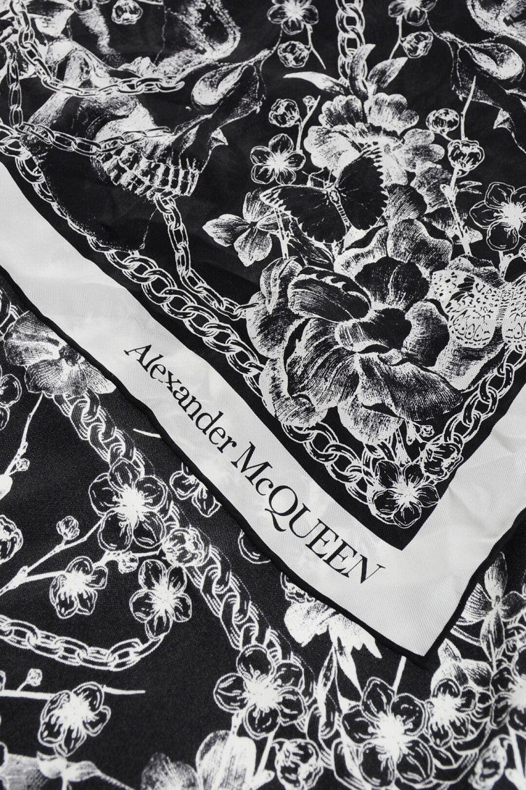 BlackWhite Floral Scarf 3