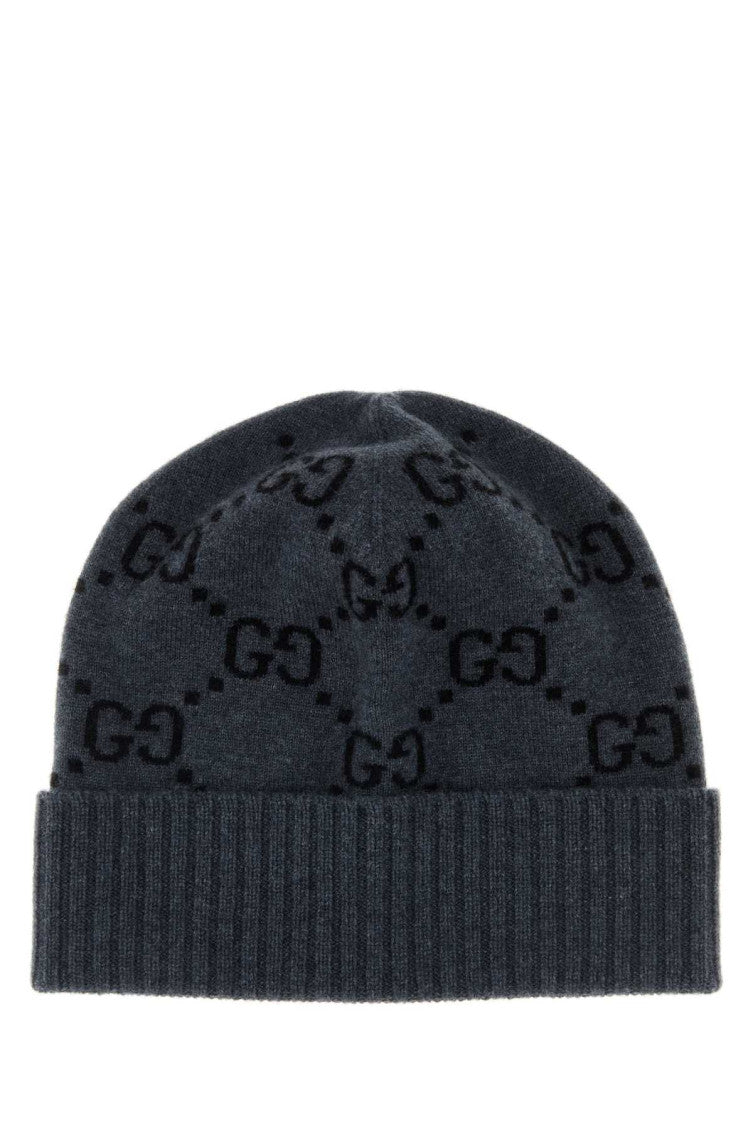 Grey GG Logo Beanies Hat 1