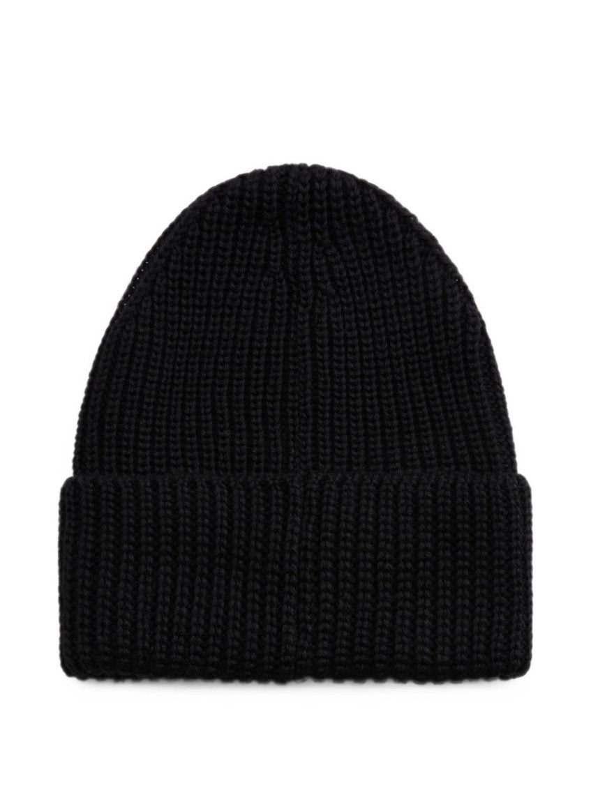 Black Knitted Beanies Hat 2
