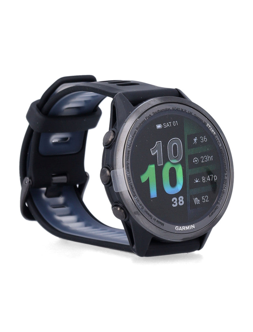 Black Forerunner 970 Smart Watch 2
