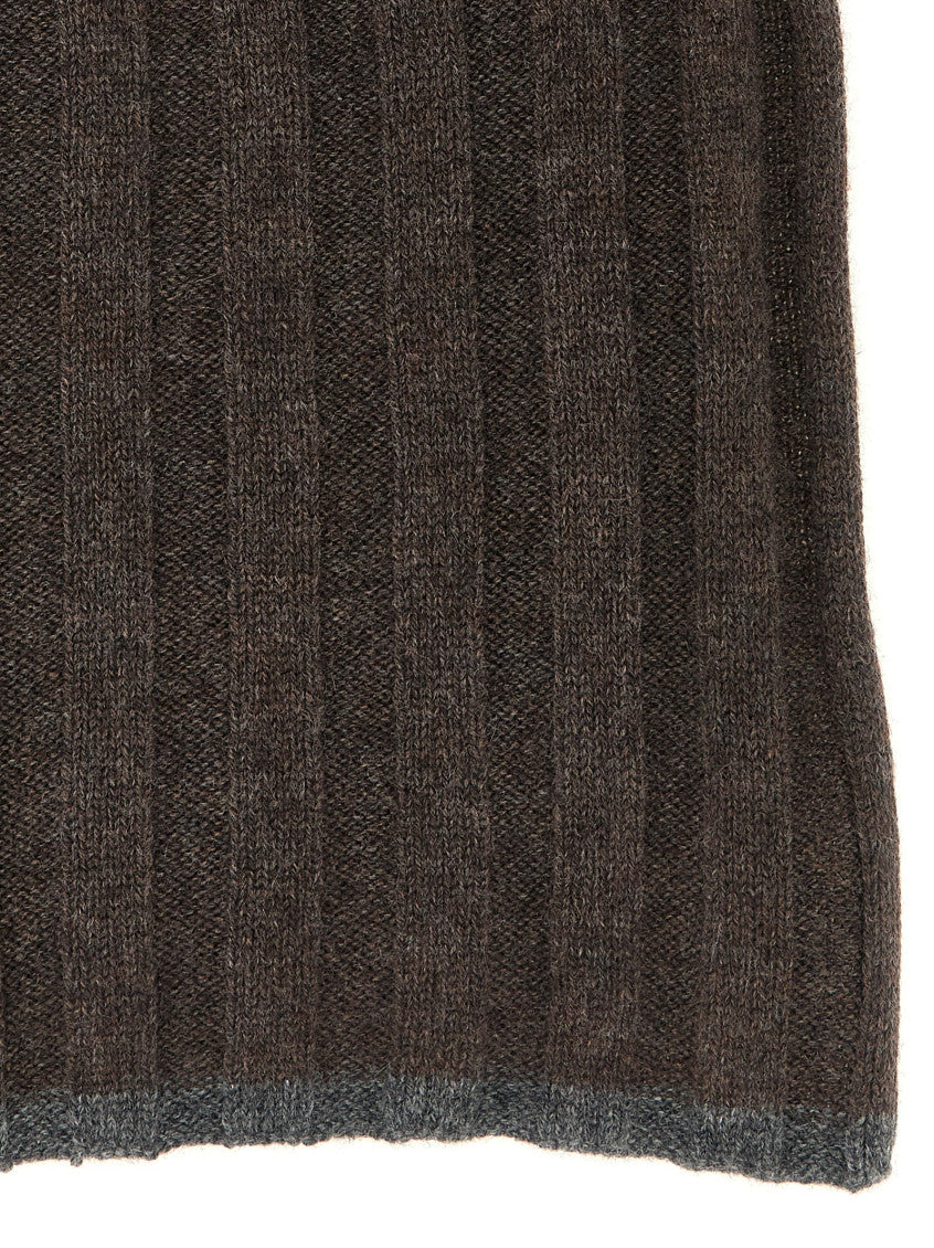 Brown Ribbed Solid Scarf 2