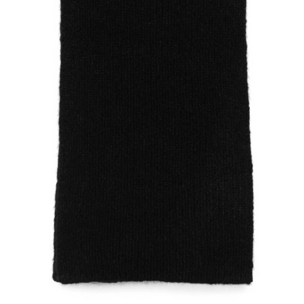 Black Knitted Scarf 3