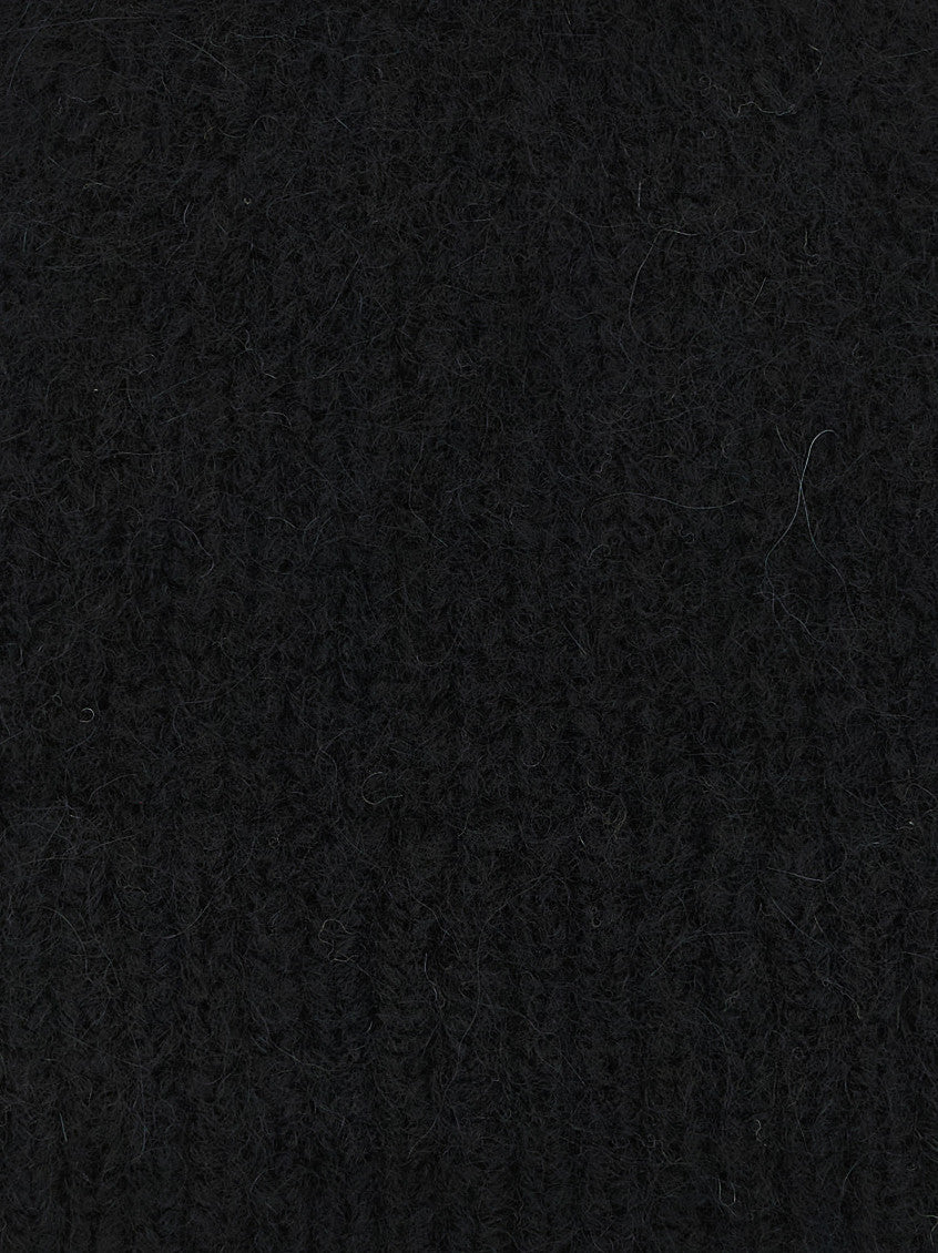 Black Moss Knitted Beanie Cap 3
