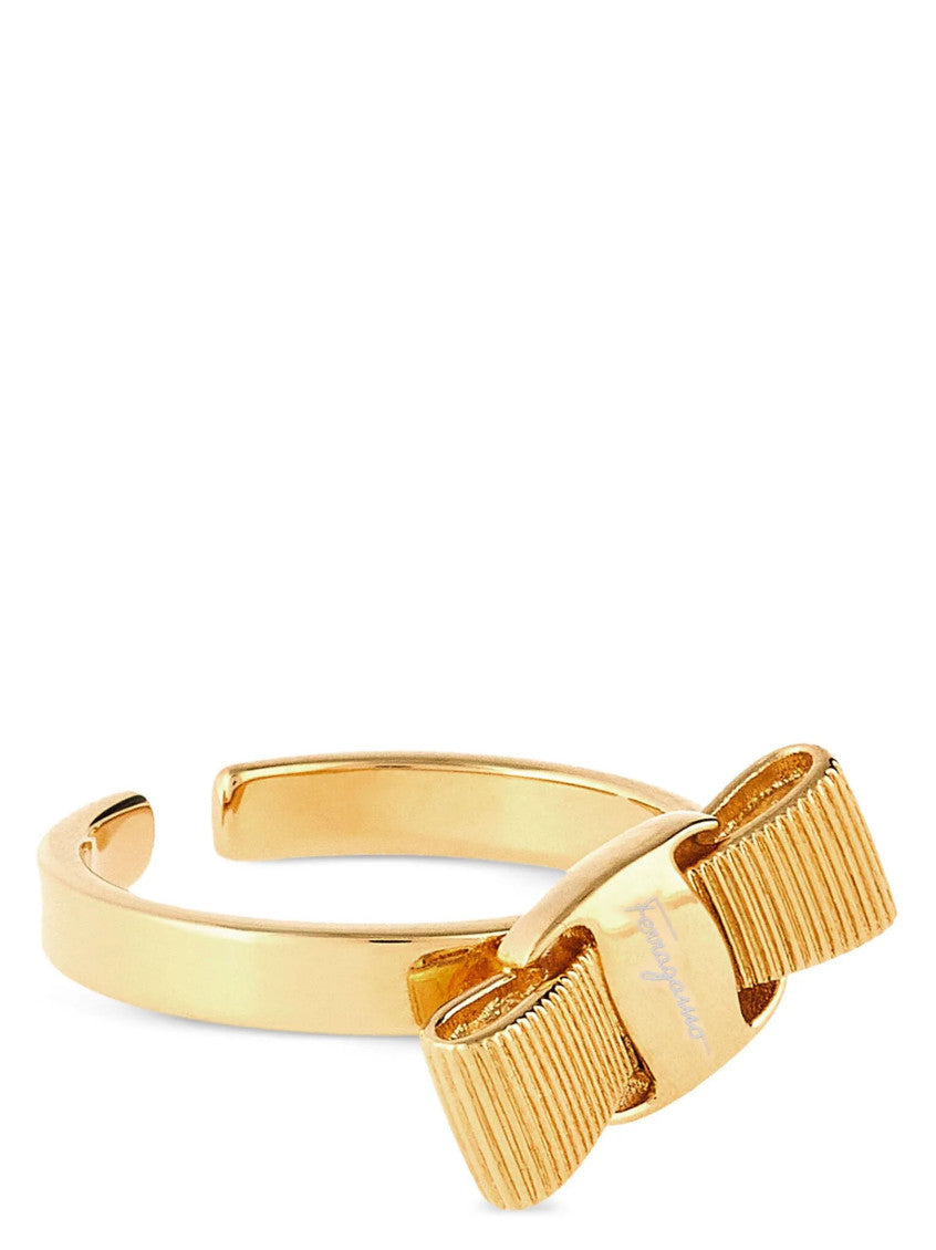 Golden Vara Bow Ring 2