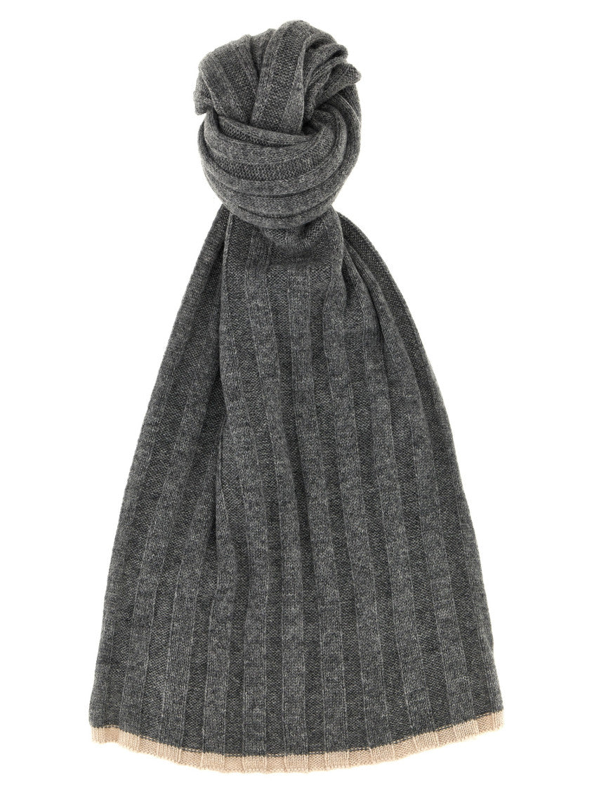 Grey Ribbed scarf 1