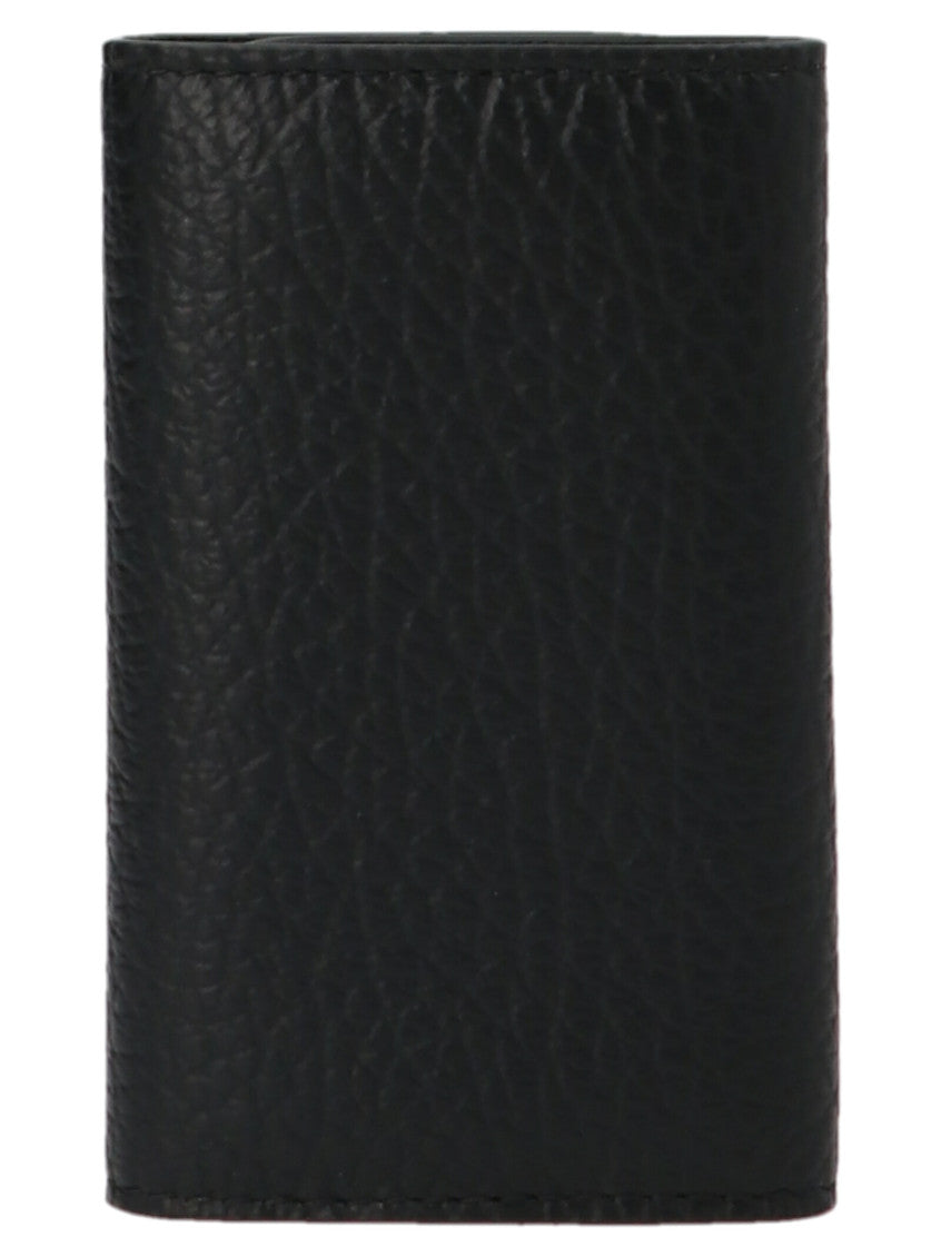 Black 'Stitching’ keyring 2