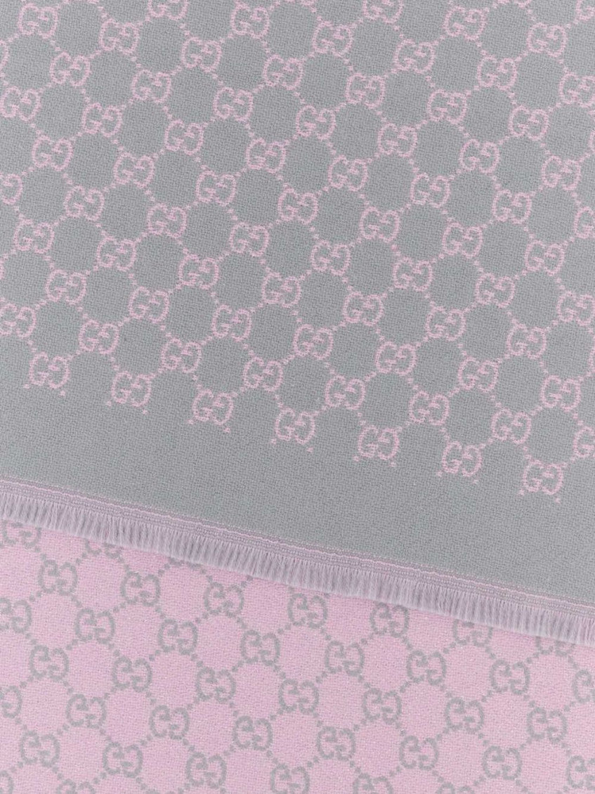 Grey GG Logo Scarf 2