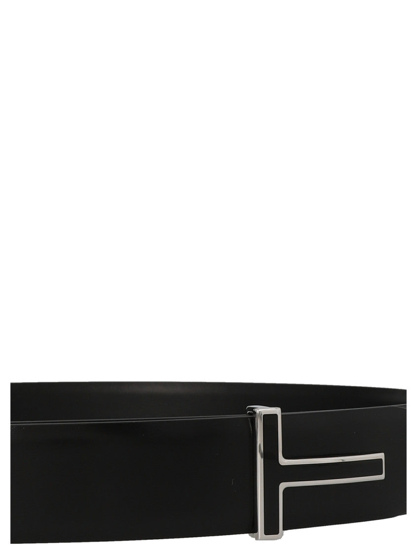 Black ‘T’ buckle belt 3