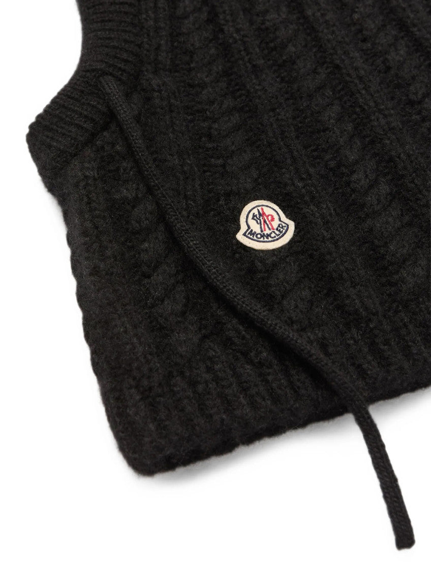 Black Knitted Winter Hat 2