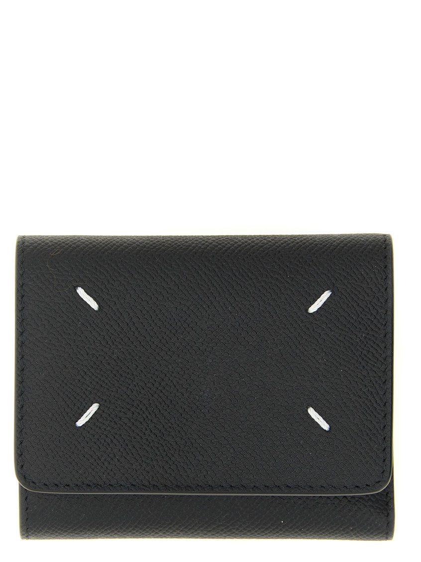 Black Four Stitches Solid Wallet 1