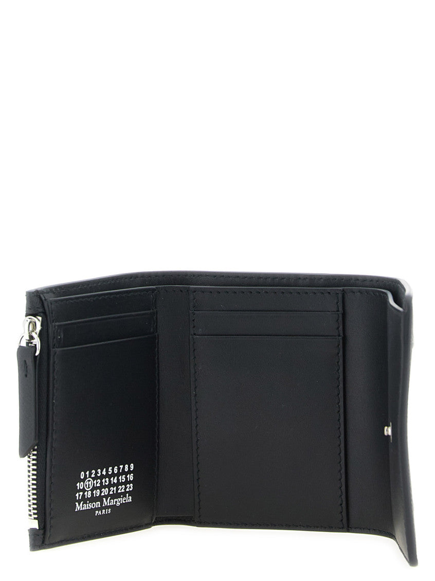 Black Four Stitches Solid Wallet 4