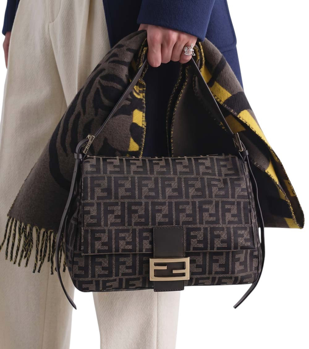 Brown Logo Medium Shoulder Bag 6