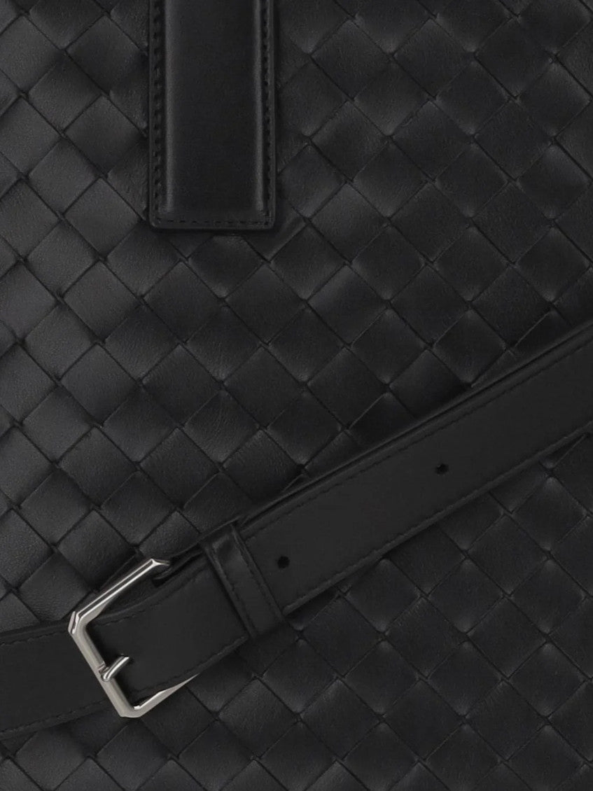 Black Avenue Top Zip Tote 3