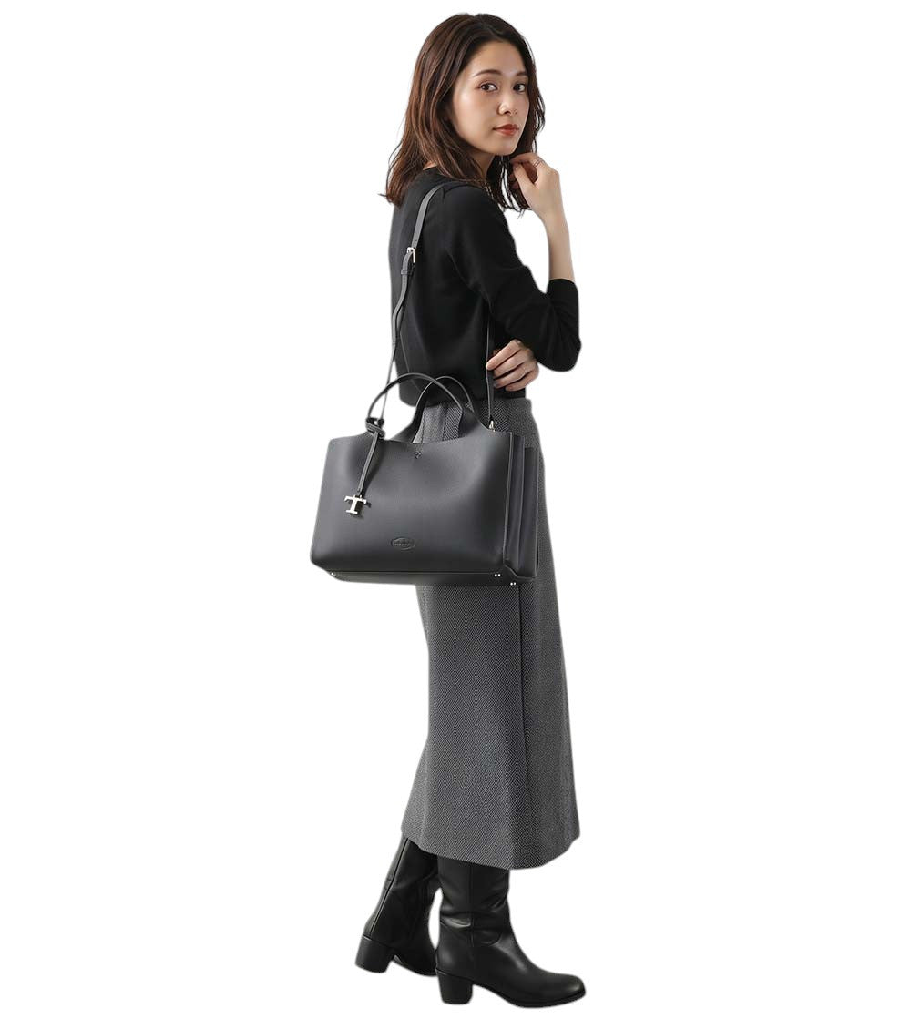 Black T Timeless Small Tote 5