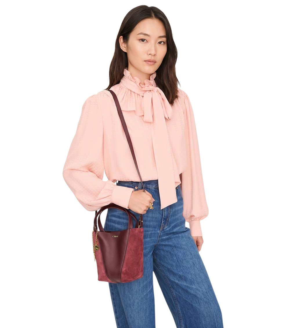 Red Spin Small Tote 5