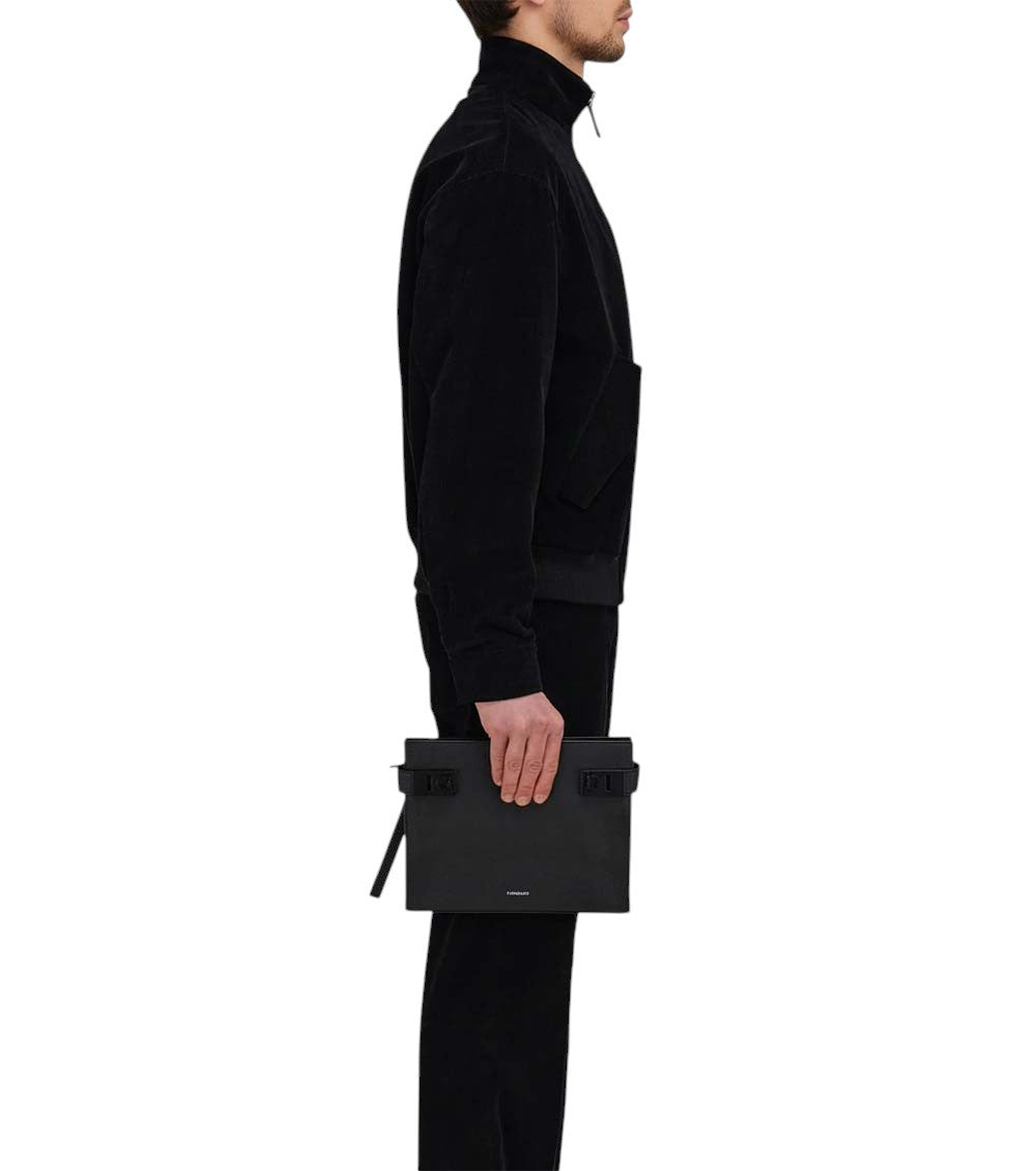 Black Hug Medium Clutch 5