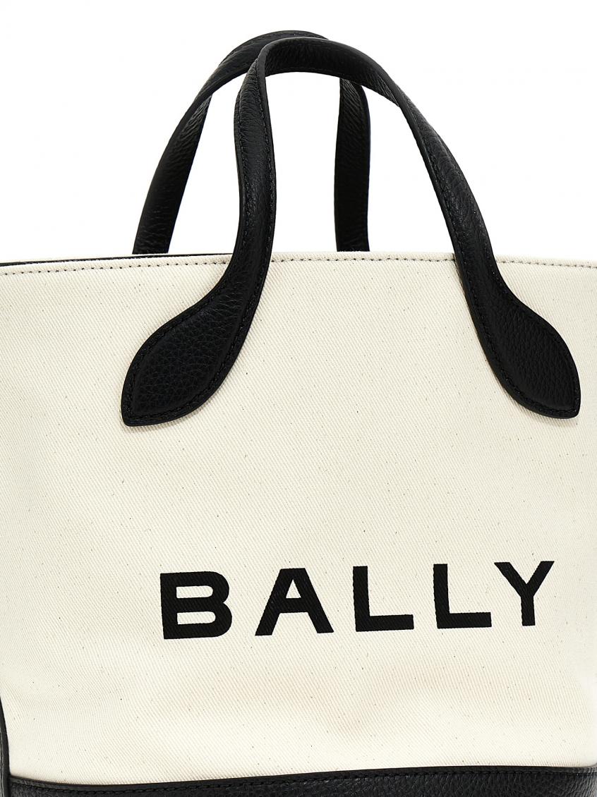 BlackWhite Bar handbag 4