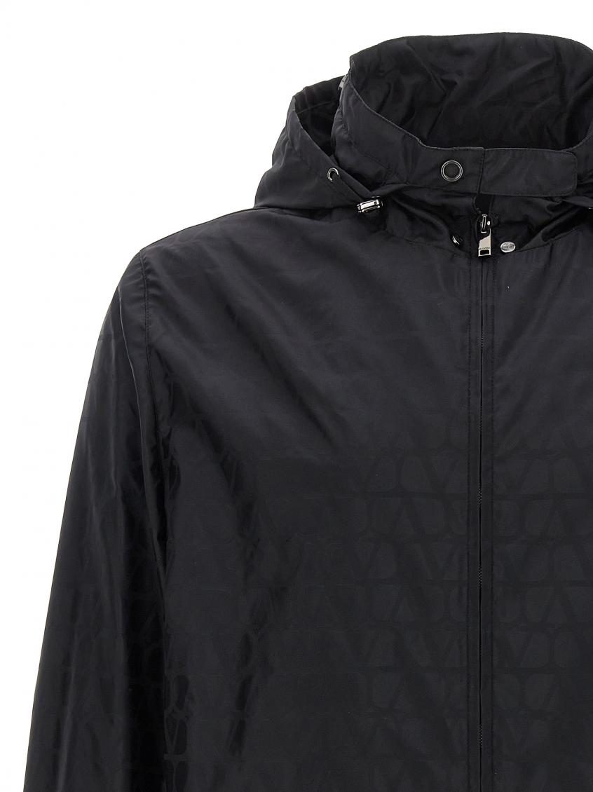 Black Windbreaker Jacket 4