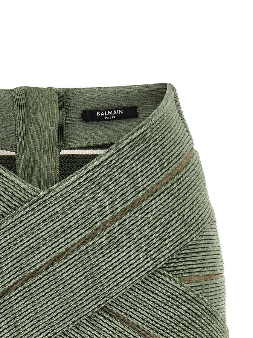 Green V-shaped Waist Skirt 3