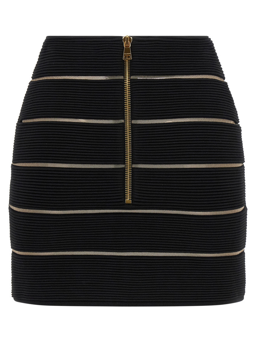 Black V-shaped Waist Skirt 2