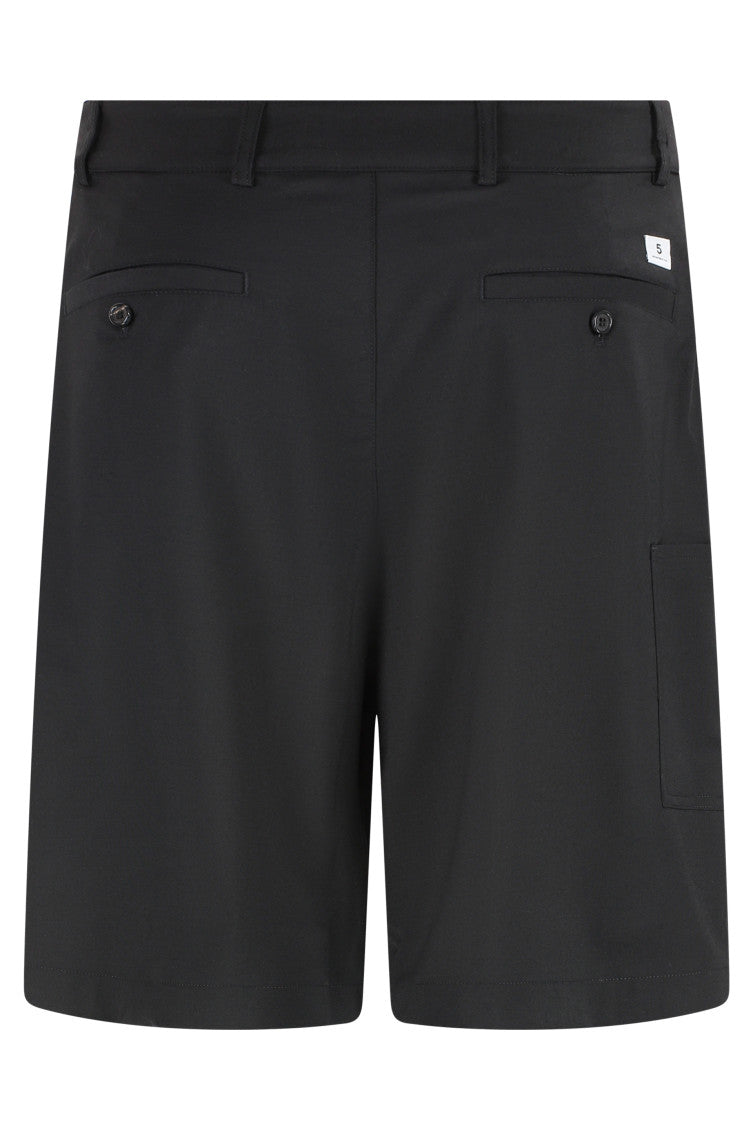 Black Solid Regular Shorts 2
