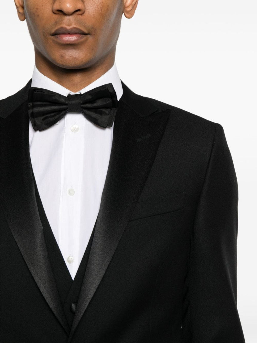 Black Dart Detail Suit 5