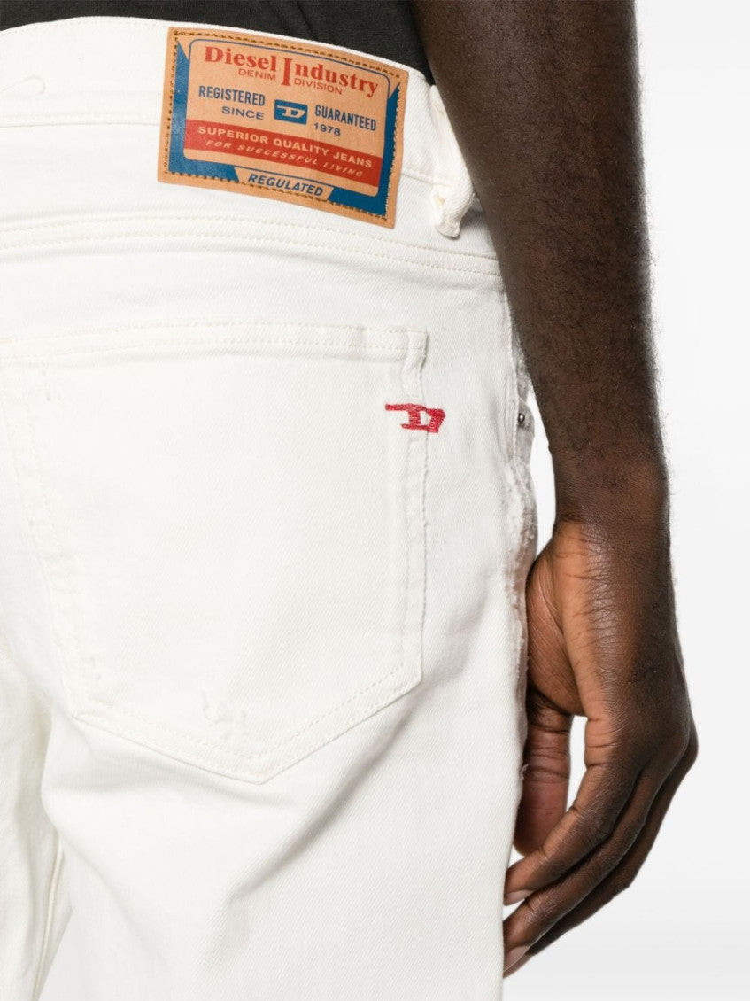 White 2019 D-Strukt Jeans 2