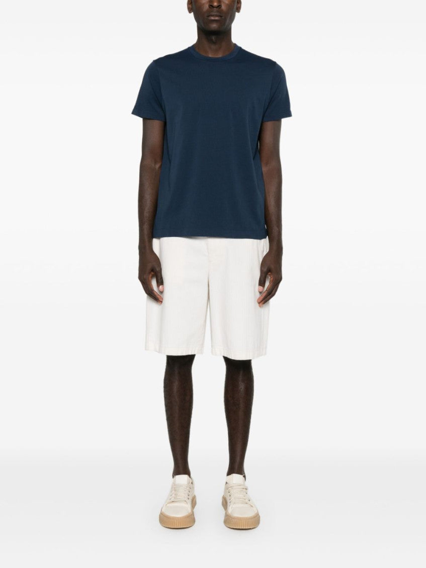Navy Blue Roundneck Solid T-Shirt 2