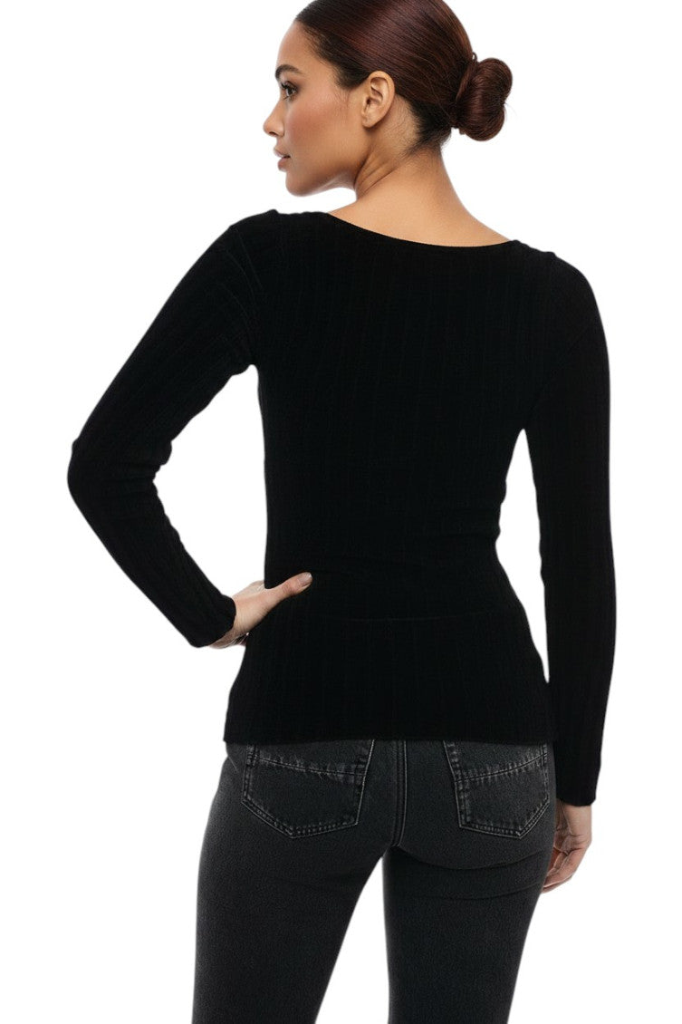 Black Sweet Heart Neck Top 2