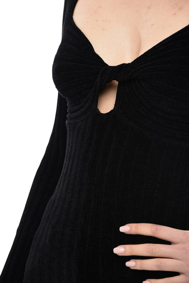 Black Sweet Heart Neck Top 3