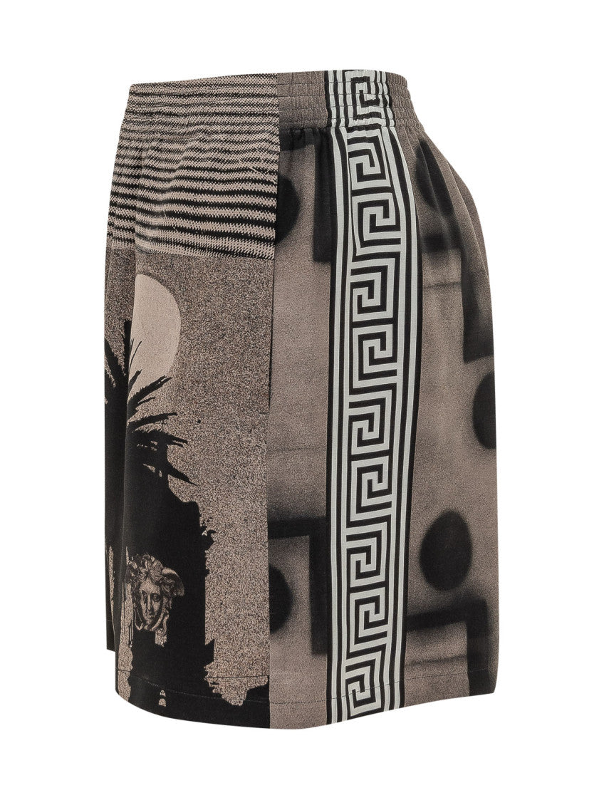 Multicolor Graphic Print Shorts 3