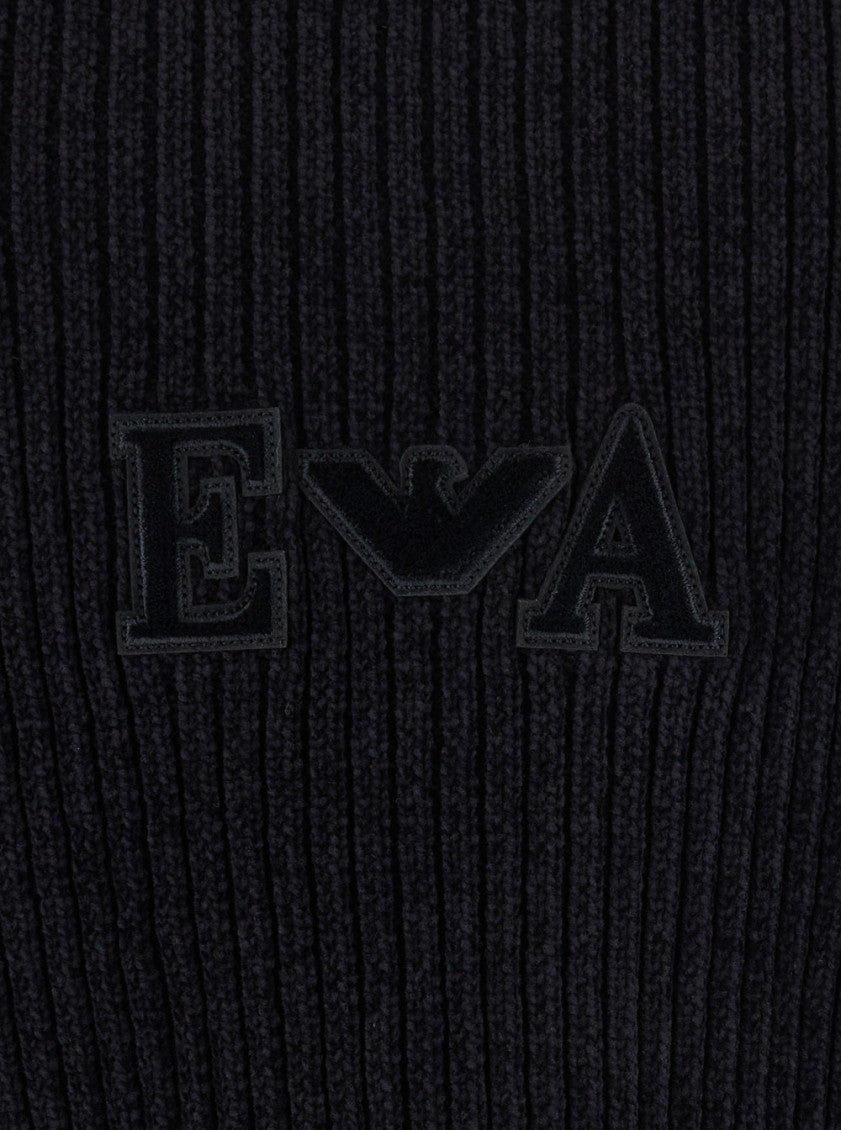 Black Crew Neck Sweater 3