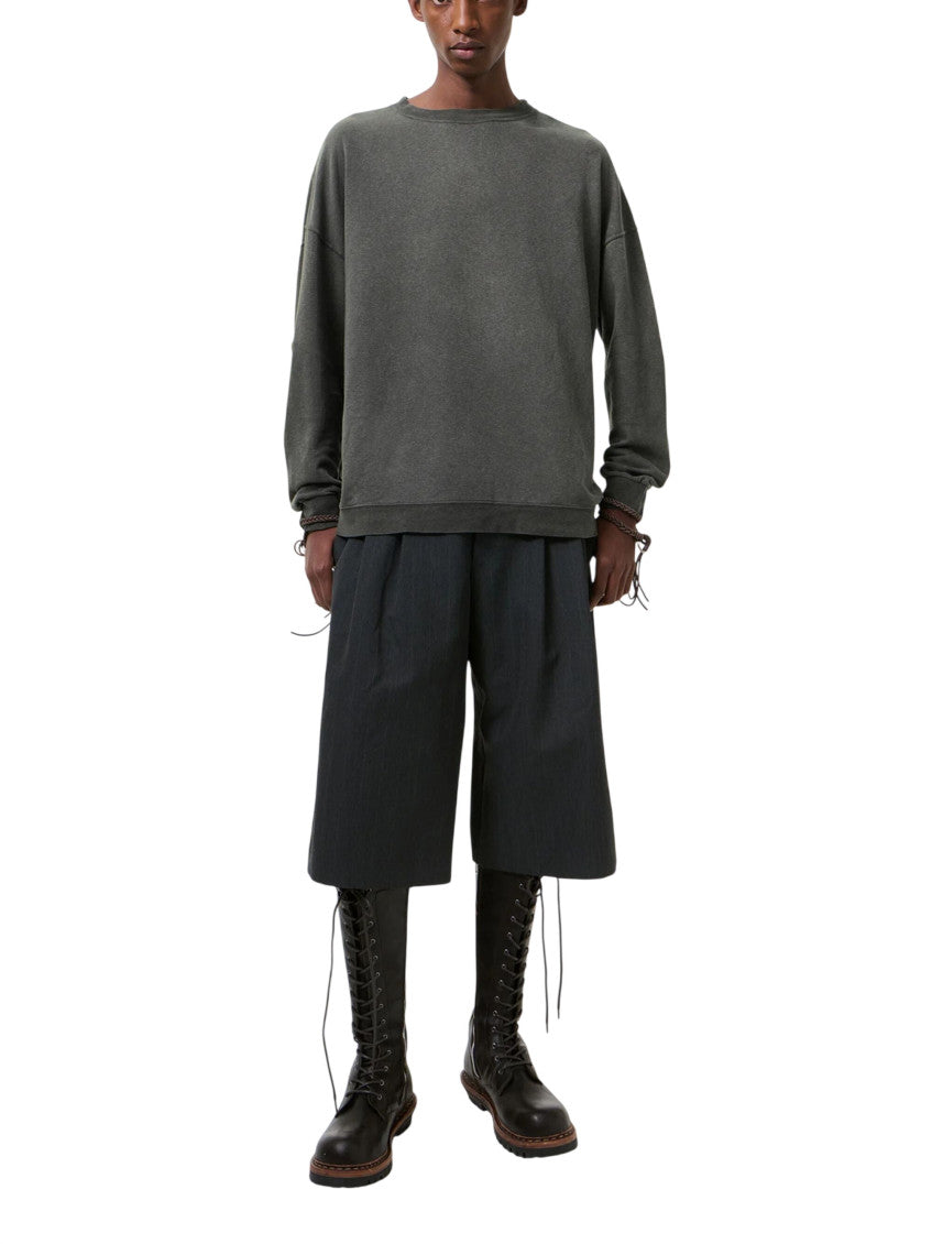 Black Oversized Sweatshirt 2