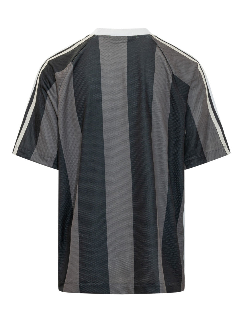 Black V Neck T-Shirt 2