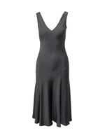Black Solid V Neck Maxi Dress 1