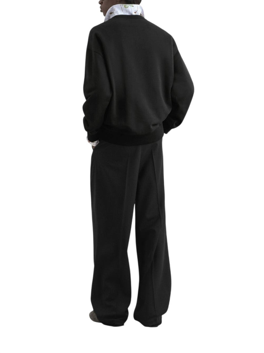 Black Crew Neck Sweatshirt 2