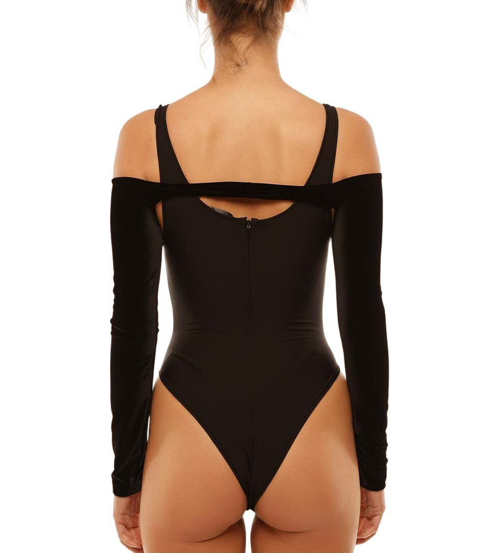 Black Solid Scoop Neck Top 3