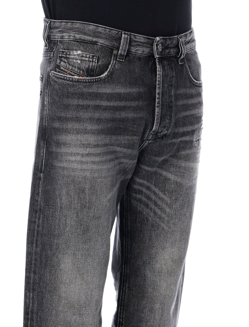 Black Carrot Mid Rise Jeans 3