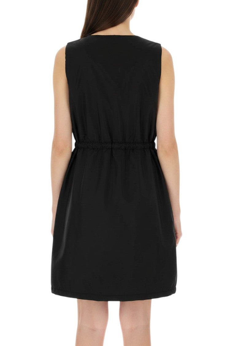 Black Round Neck Mini Dress 4