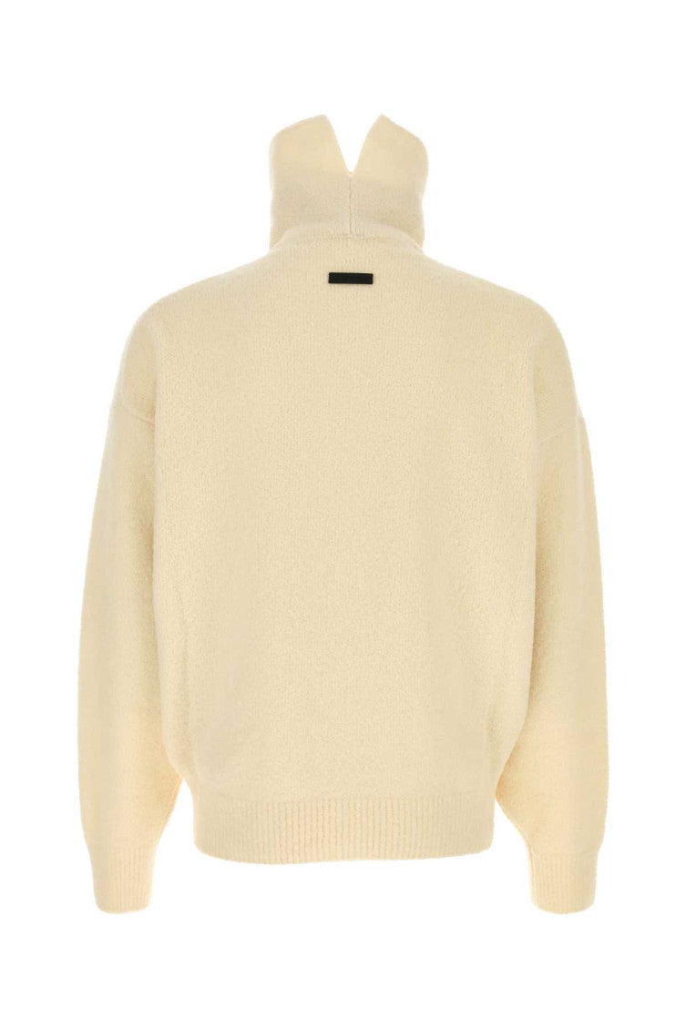 Beige Turtle Neck Pullover 2