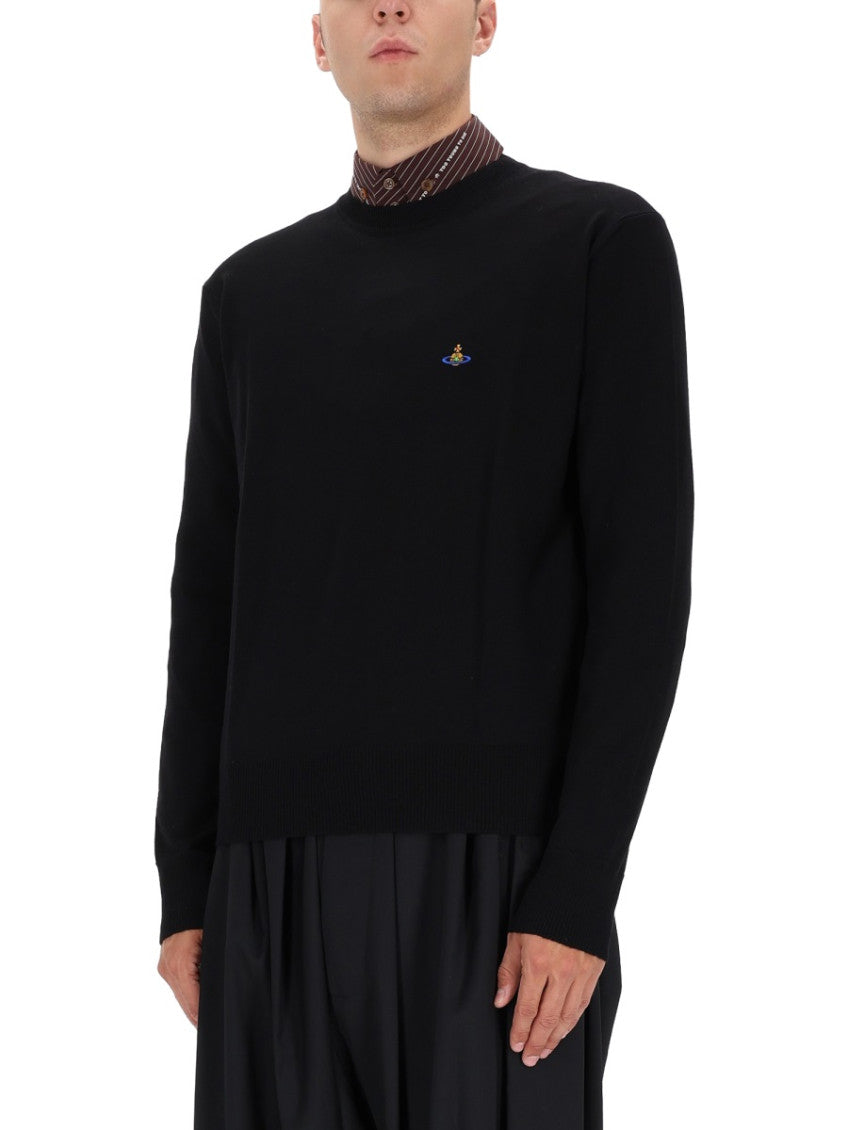 Black Crew Neck Sweaters 3
