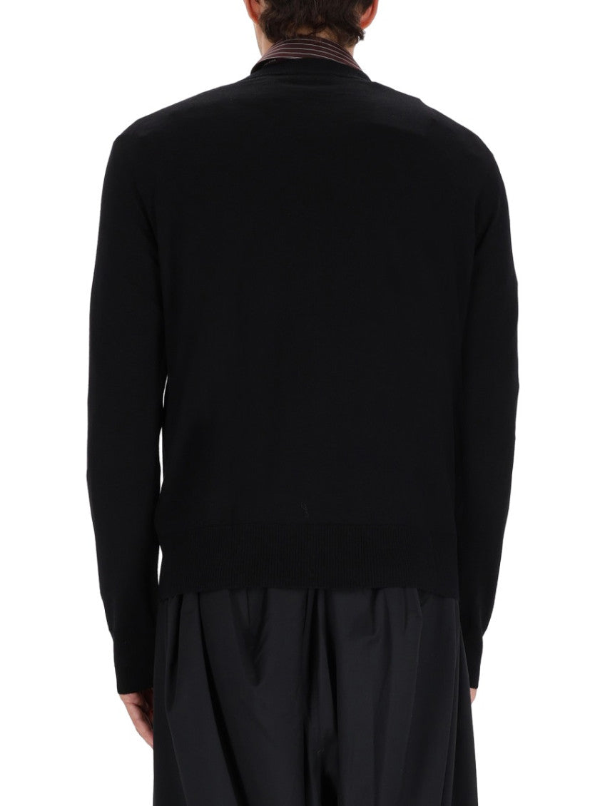 Black Crew Neck Sweaters 4