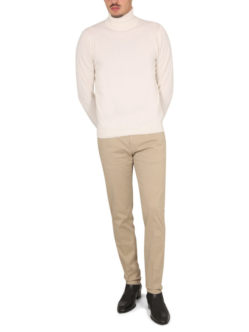 Off White Solid Sweaters 2