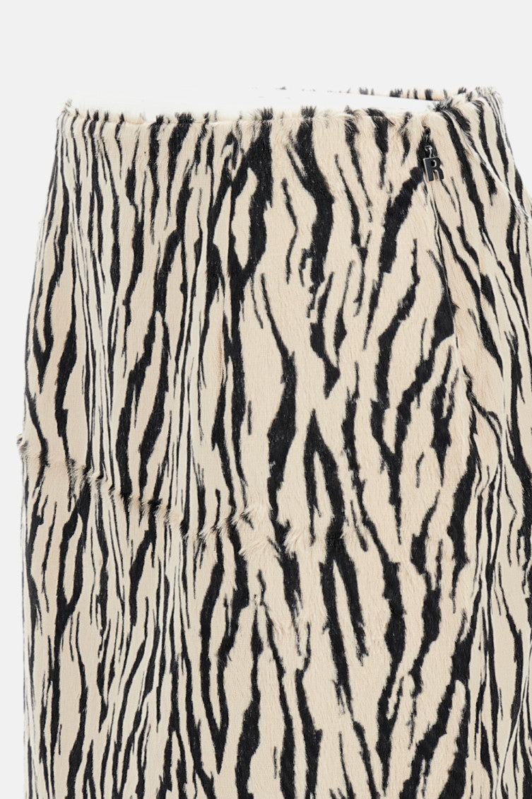 Beige Pencil Skirt 2