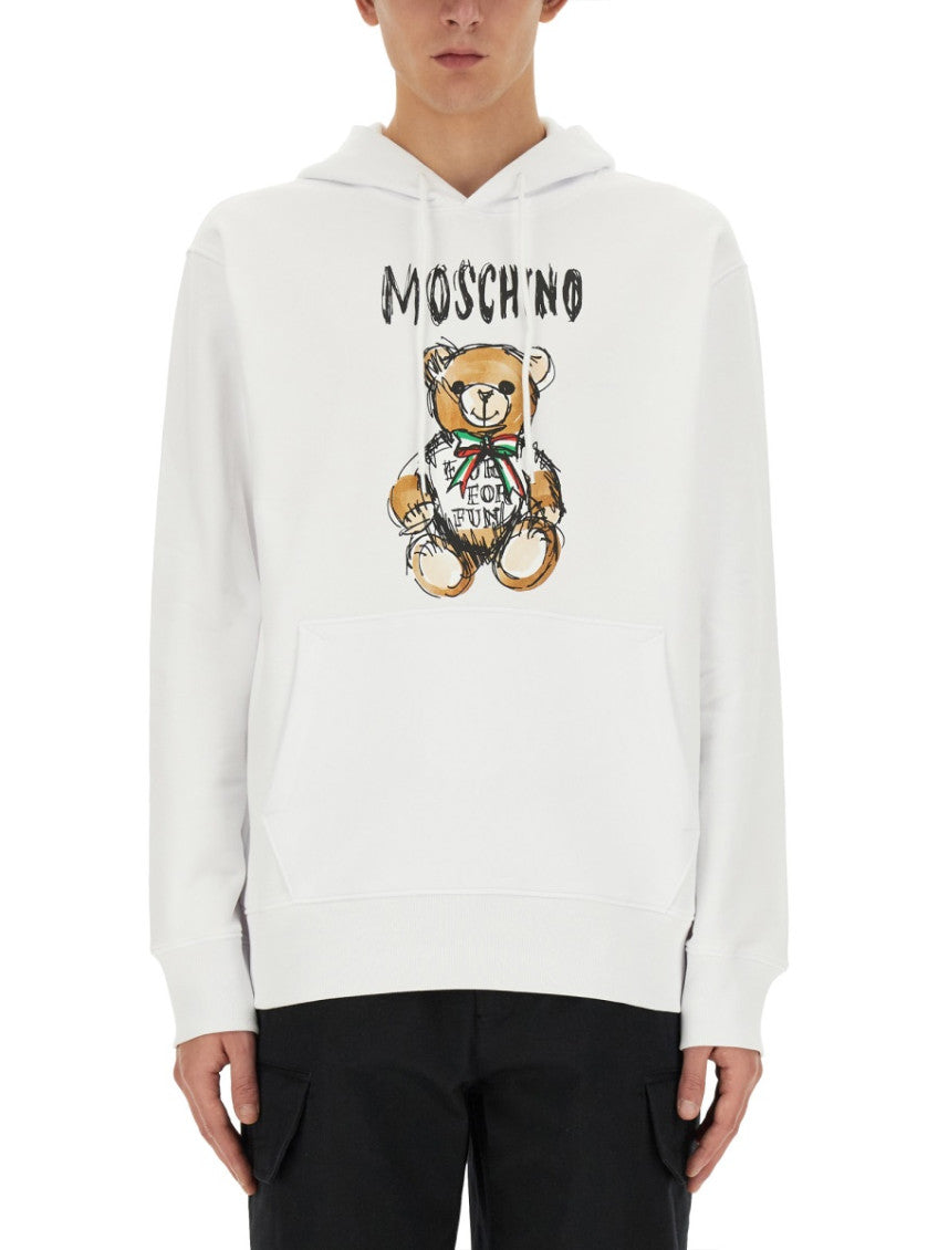 White Graphic Hood Sweatshirts 1